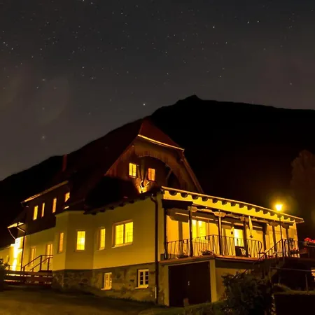 Ankogel Lofts Apartment